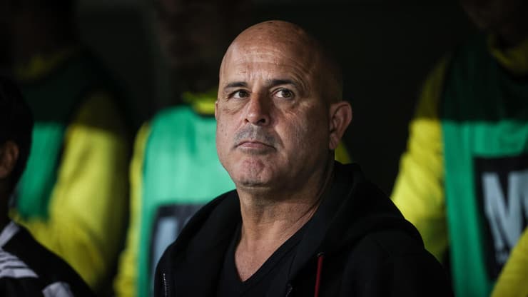 יוסי אבוקסיס