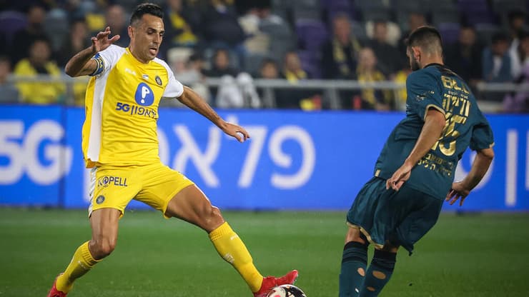 מכבי ת"א בני ריינה 