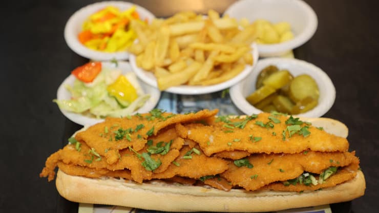 השניצל של תמיר בגבעתיים
