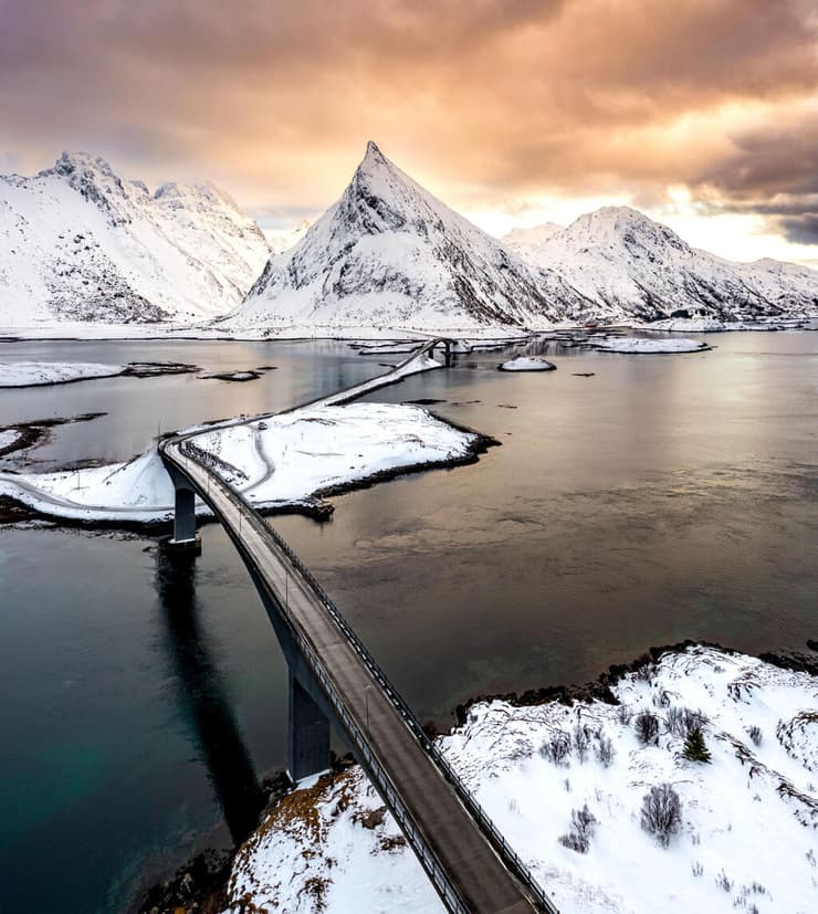 הר Volandstind (צילום: גלעד טופז) הר Volandstind