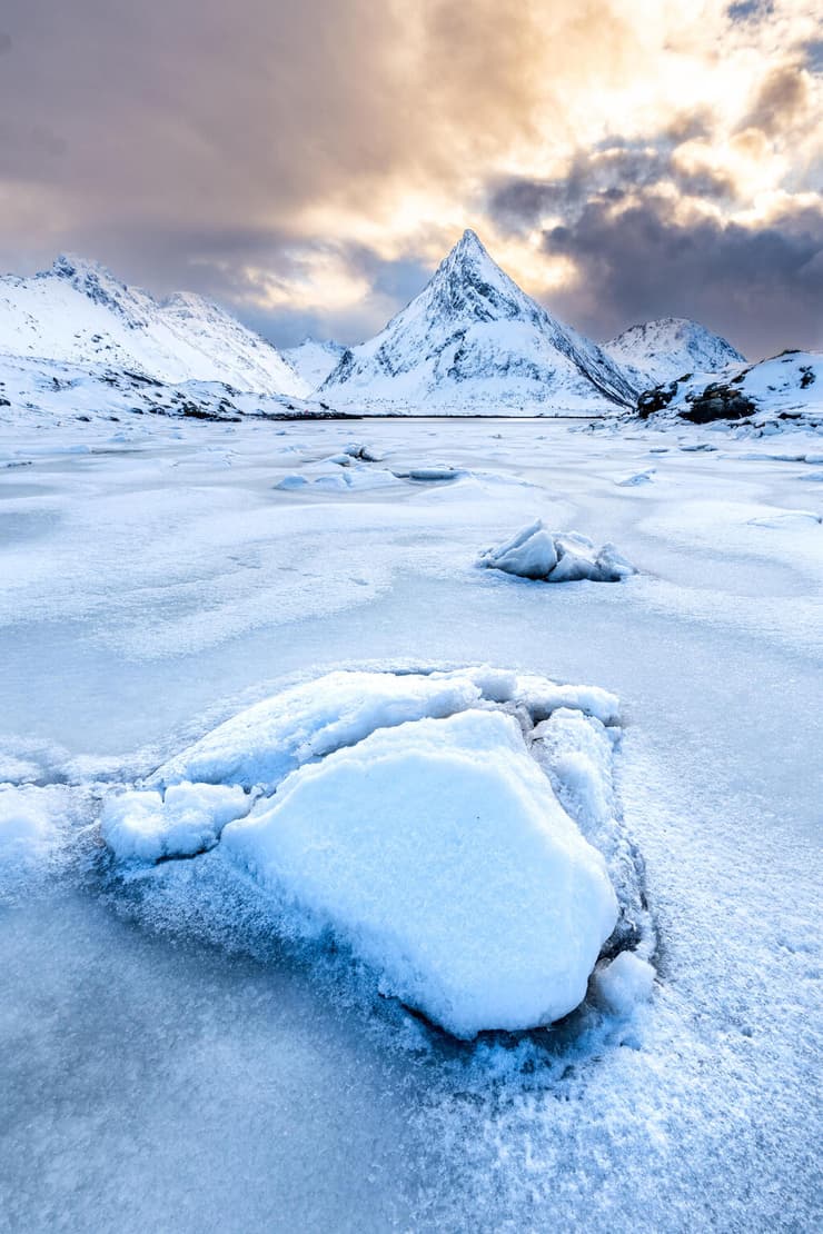 האגם הקפוא (צילום: גלעד טופז) האגם הקפוא