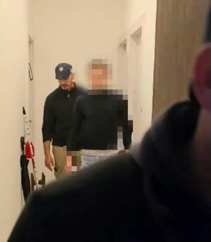 החשוד מובא למעצר