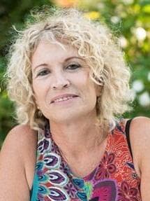 ורדה שהם, מנכ"לית עמותת אמ"ן