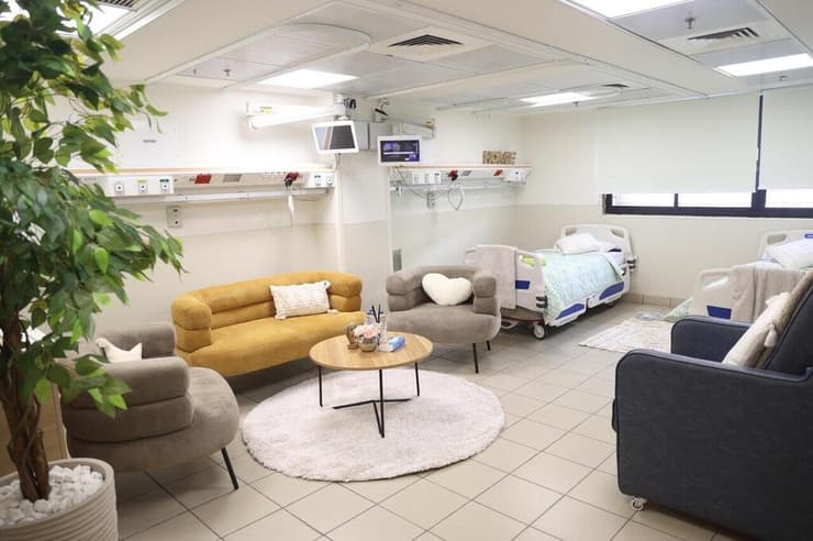 היערכות בית החולים שיבא בתל השומר לקליטת חטופים (צילום: דוברות שיבא) היערכות בית החולים שיבא בתל השומר לקליטת חטופים