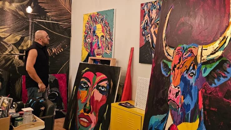 "חזר לי החשק לצייר" אדי אהרונוב