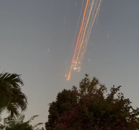 שברי ספינת החלל מעל האיים הקריביים