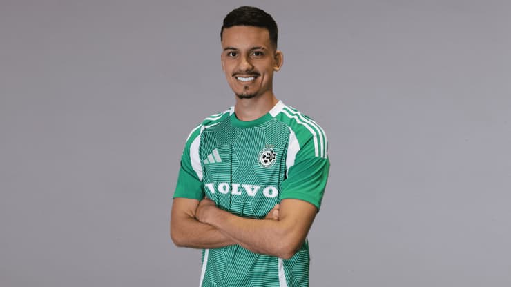 שחקנה החדש של מכבי חיפה ריקרדיניו