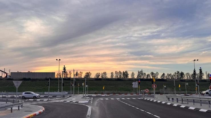 מסילת רכבת שהונחה בשדרות