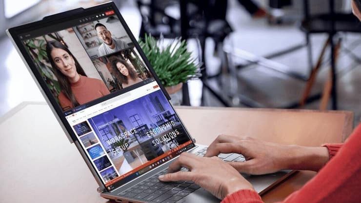 המחשב הנייד ThinkBook Plus Gen 6 עם המסך הנגלל