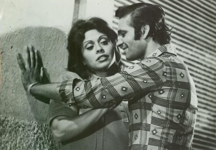 זאב רווח וגאולה נוני, מתוך "צ'רלי וחצי"