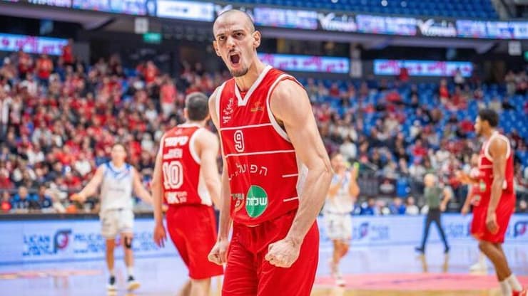 זכה למחמאות. גיא פלטין (רועי כפיר, ONE) זכה למחמאות. גיא פלטין