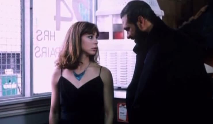 מתוך "בובה" (צילום מסך) מתוך "בובה"