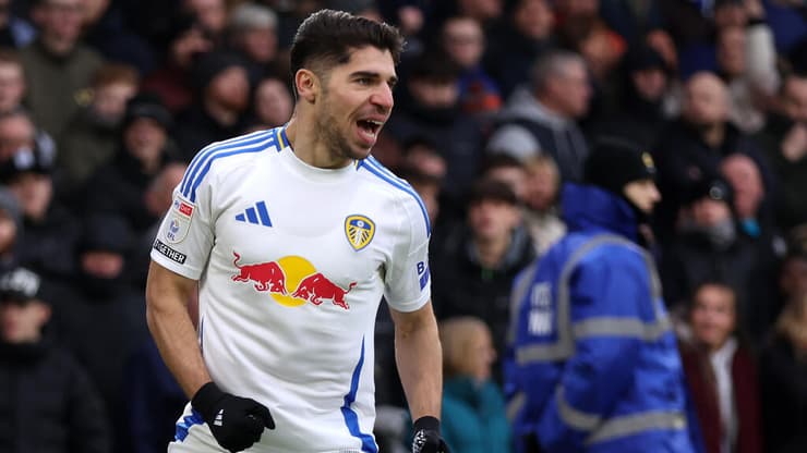 חותמת רשמית לחודש אדיר. סולומון חוגג (צילום: George Wood/Getty Images) סולומון חוגג