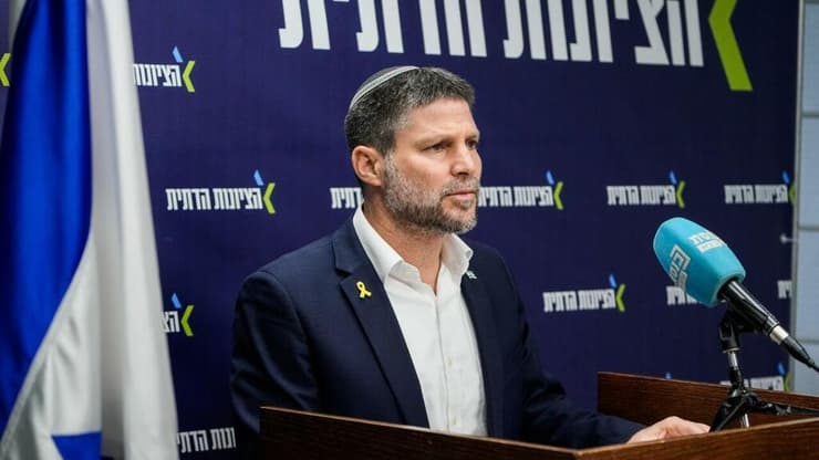 בצלאל סמוטריץ' בישיבת הסיעה של הציונות הדתית