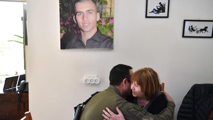 עדי גנון זהבה שאול אורון ביקור ביקר חילוץ גופה חילץ משפחת משפחה