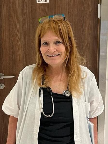 פרופ' גליה רהב, מנהלת היחידה למחלות זיהומיות במרכז הרפואי שיבא