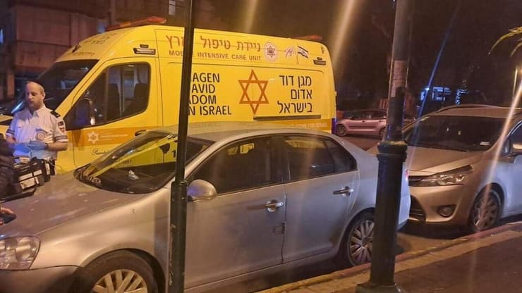 צילום: תיעוד מבצעי מד"א זירת הירי ברחוב רוטשילד בפתח תקווה