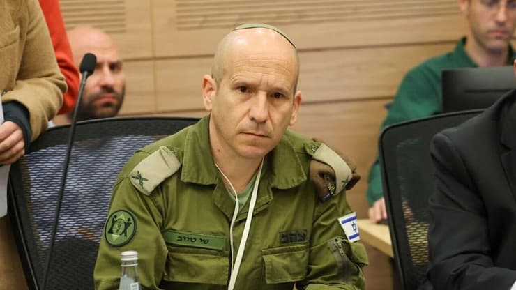 תא"ל שי טייב, ראש חטיבת תכנון ומנהל כח האדם, בוועדת חוץ וביטחון