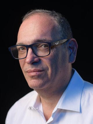 שי פירון