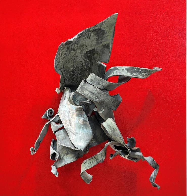 יצירה מרסיסי רקטה