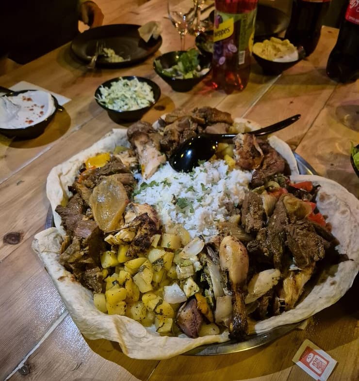 ארוחת ערב (צילום: אסף קמר) ארוחת ערב