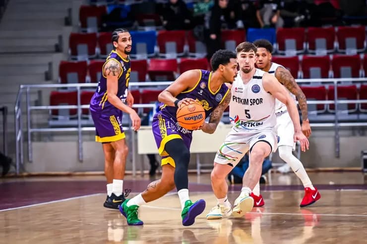 הפועל חולון פטקימספור