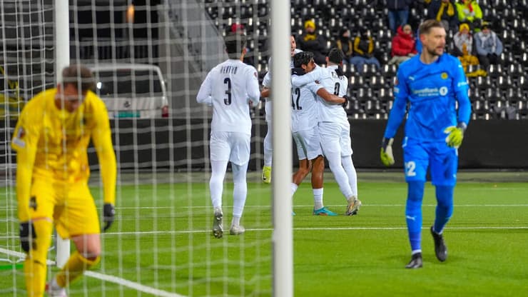 שחקני מכבי ת"א