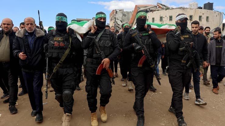 גדודי עז א-דין אל קסאם בעזה (צילום: Omar AL-QATTAA / AFP) גדודי עז א-דין אל קסאם בעזה