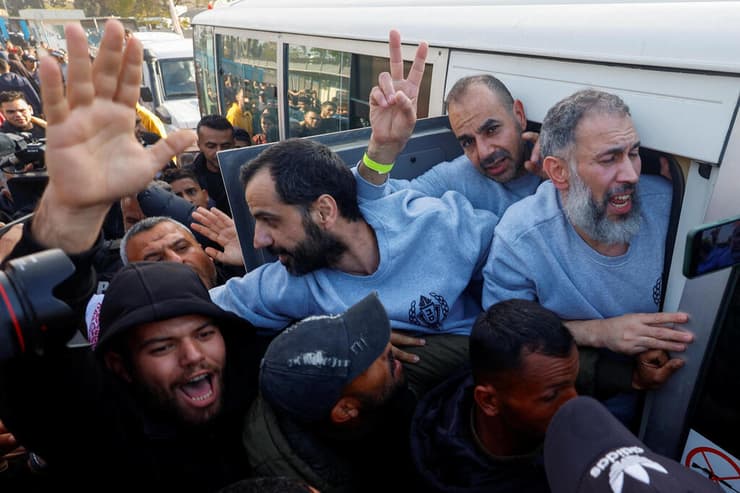 קבלת פנים למחבלים ששוחררו בעסקה