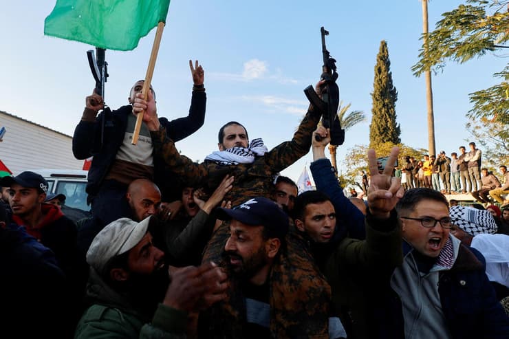 קבלת פנים למחבלים ששוחררו בעסקה