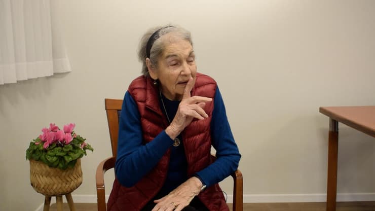 פרנסין בורשטיין מקיבוץ נירים