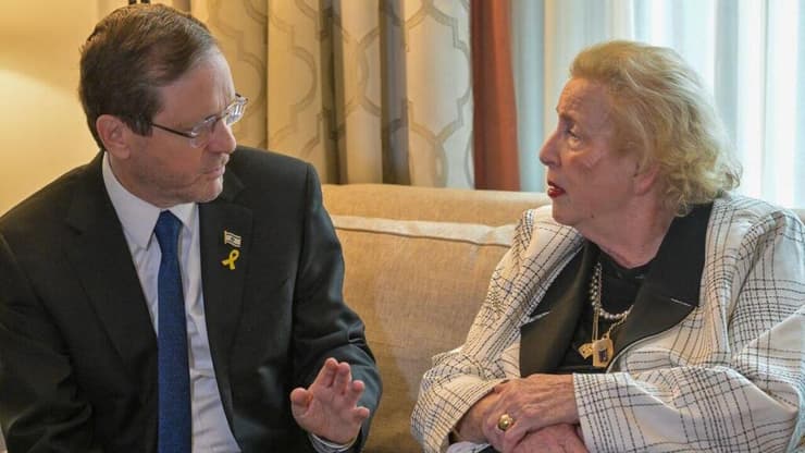 נשיא המדינה ורעייתו נפגשו עם שורדת השואה מריאן מילר