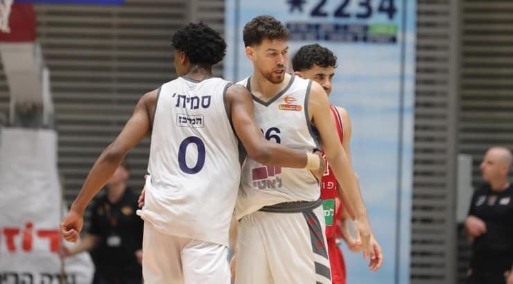 כריס סמית' ויריב עמירם