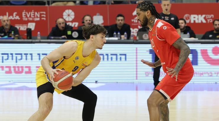 רומן סורקין מול ריי ספולדינג