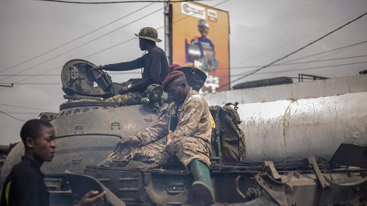 חיילים בצבא קונגו אזור העיר גומה לחימה מול המורדים