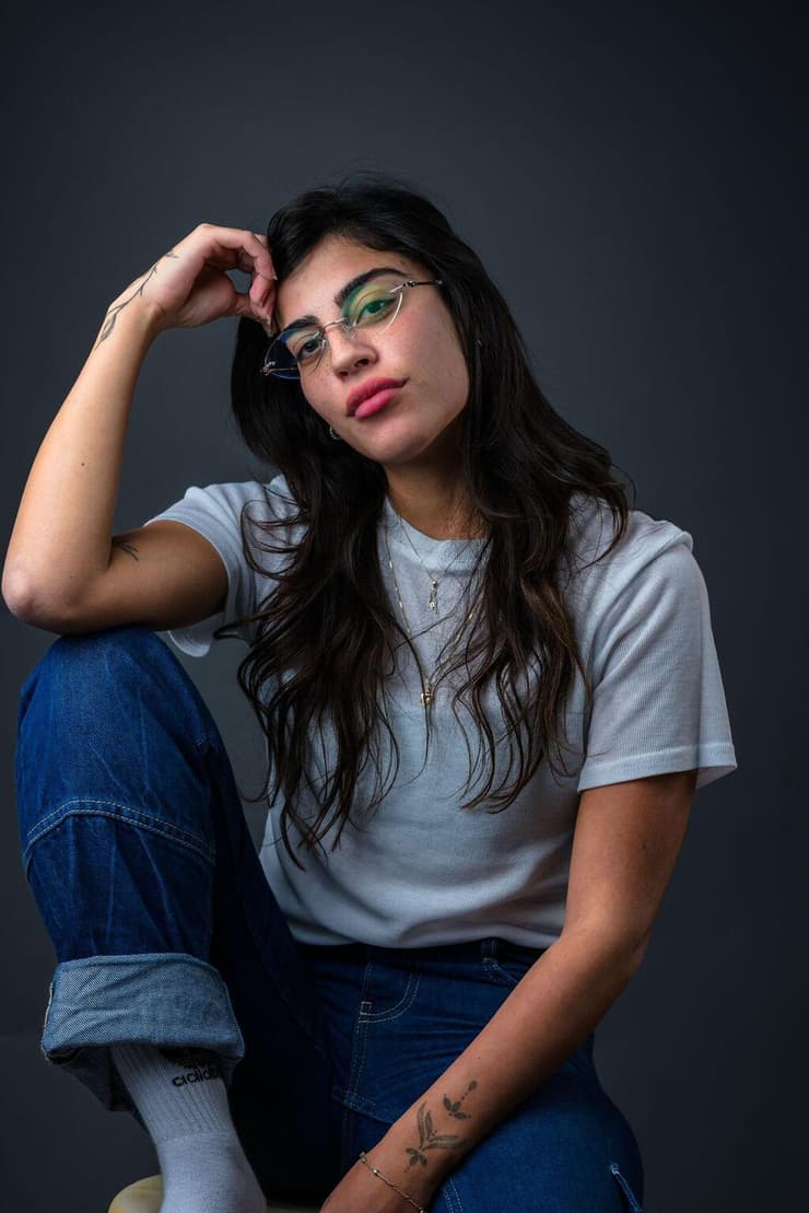 ההחלמה תגיע רק כשכולם יחזרו. מיכל אוחנה (צילום: שי קליין) מיכל אוחנה, ניצולת נובה