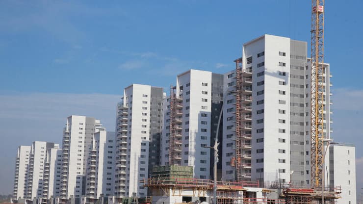 פרויקט בבנייה (צילום: אוראל כהן) עבודות בנייה