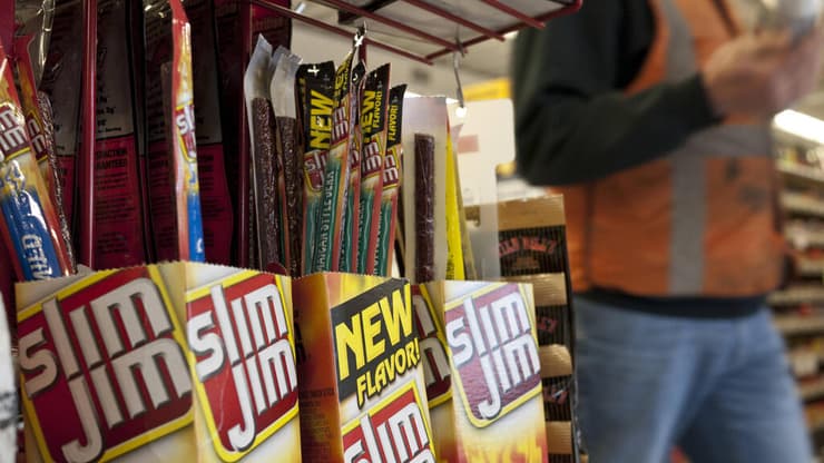 קבנוס של חברת סלים ג'ים (צילום: AP Photo/Nati Harnik, File) קבנוס של חברת סלים ג'ים