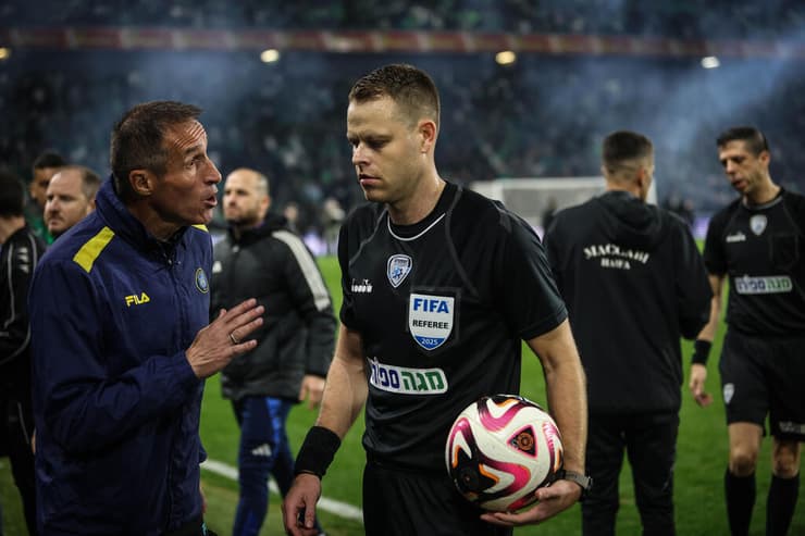 ממתינים לדוח שלו פריד (צילום: עוז מועלם) פיצוץ המשחק