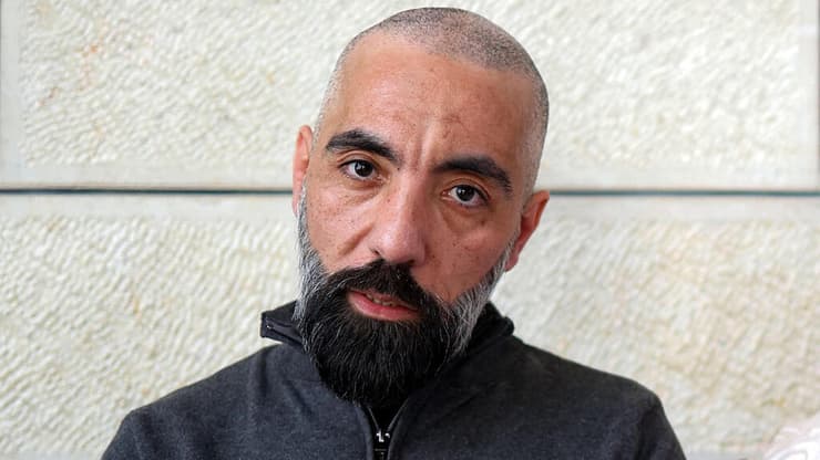 מעורב ברצח שישה ישראלים. אשרף זגייר (צילום: Zain JAAFAR / AFP) אשרף זגייר, אסיר פלסטיני לשעבר, בן 46, שישב 23 שנים בכלא שריצה שישה מאסרי עולם וששוחרר על ידי ישראל