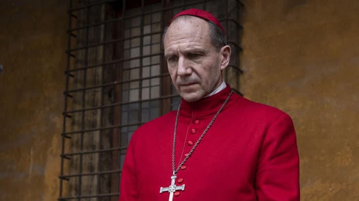 מתוך "עד שייצא עשן לבן"