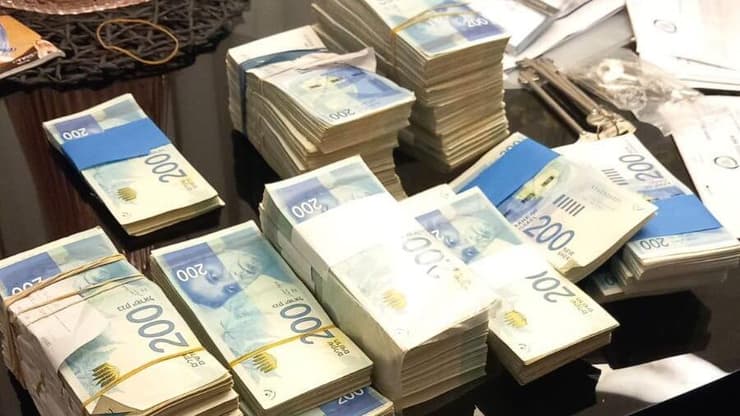 המזומן שנמצא במשרדי החברה