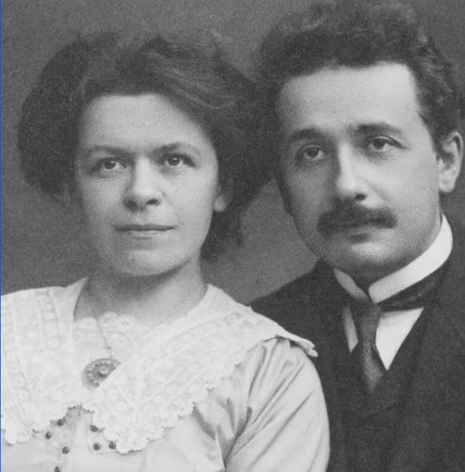 התייחס אליה כאל עובדת. איינשטיין ואשתו מילבה מאריץ' (צילום: כריסטי׳ס ניו יורק) אלברט איינשטיין ואשתו