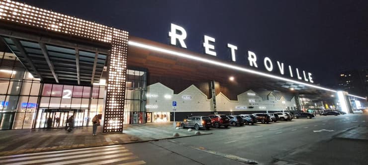 קניון רטרוויל בקייב, לאחר השיקום (צילום: אדוארד דוקס) קניון רטרוויל בקייב אוקראינה