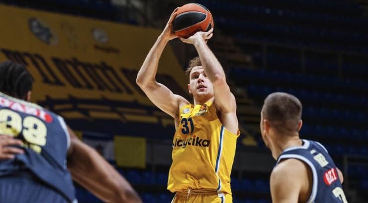 רוקאס יוקובאיטיס