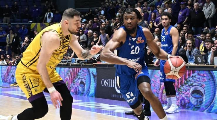 אקסבייר סניד מול נתנאל ארצי (ראובן שוורץ) אקסבייר סניד מול נתנאל ארצי