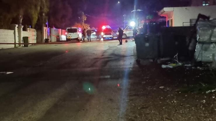כוחות משטרה בזירה בכפר קרע