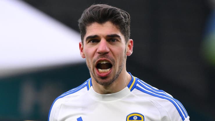 כבש עוד אחד. מנור סולומון (צילום: Roberts Photo/Getty Images) מנור סולומון