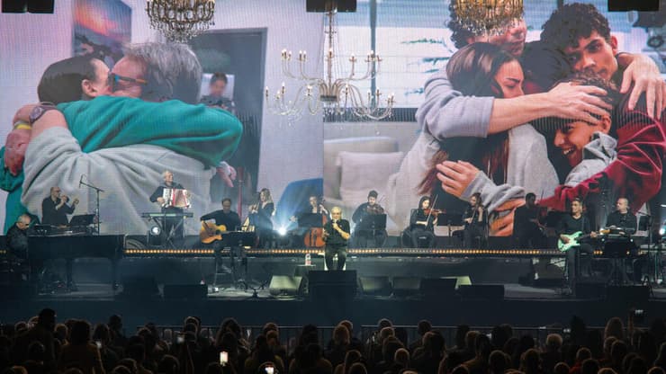 הפיק האמיתי. בעז שרעבי בהופעה באקספו (צילום: עידן סוראני) בעז שרעבי בהופעה באקספו