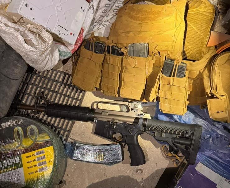 אמצעי לחימה שאותרו בטמון